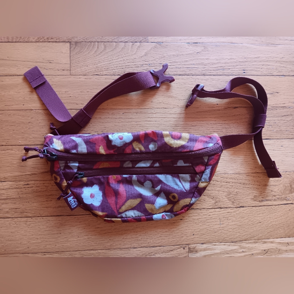REI Waist Pack / Fanny Pack
